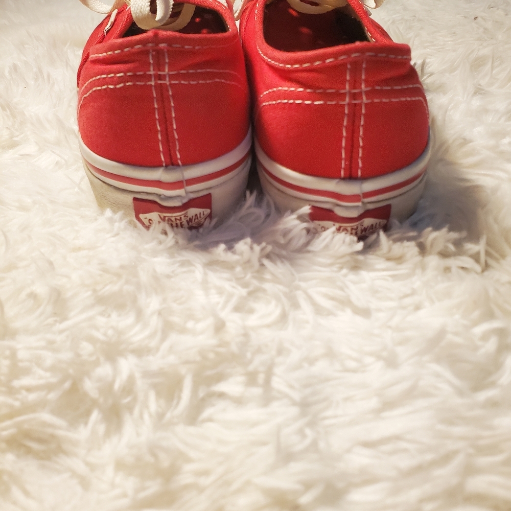 Red VANS - Picture 3 of 4